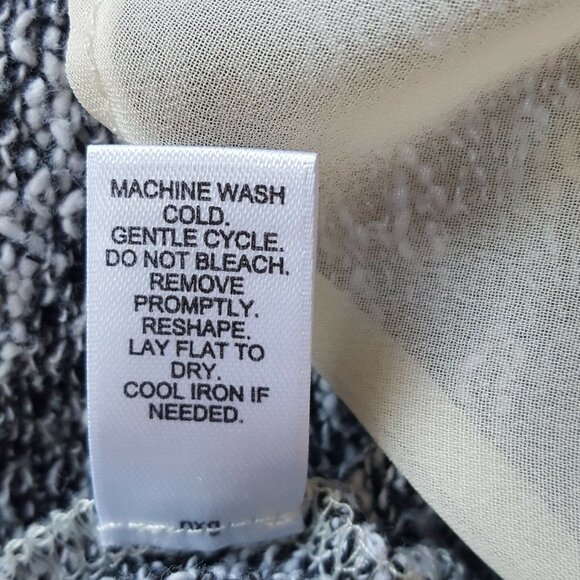 Cato Woman Top Women's 22/24W Cotton/Poly Stretch Black White Knit Short Sleeve - Picture 12 of 12